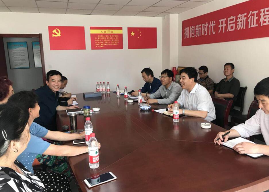 集團(tuán)大調(diào)研第五組     赴正合物業(yè)延河分公司、紅旗分公司調(diào)研